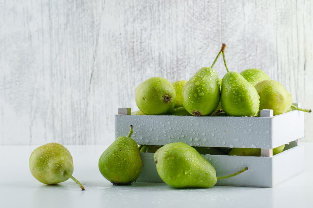 Vermont Beauty pears with classic golden blush