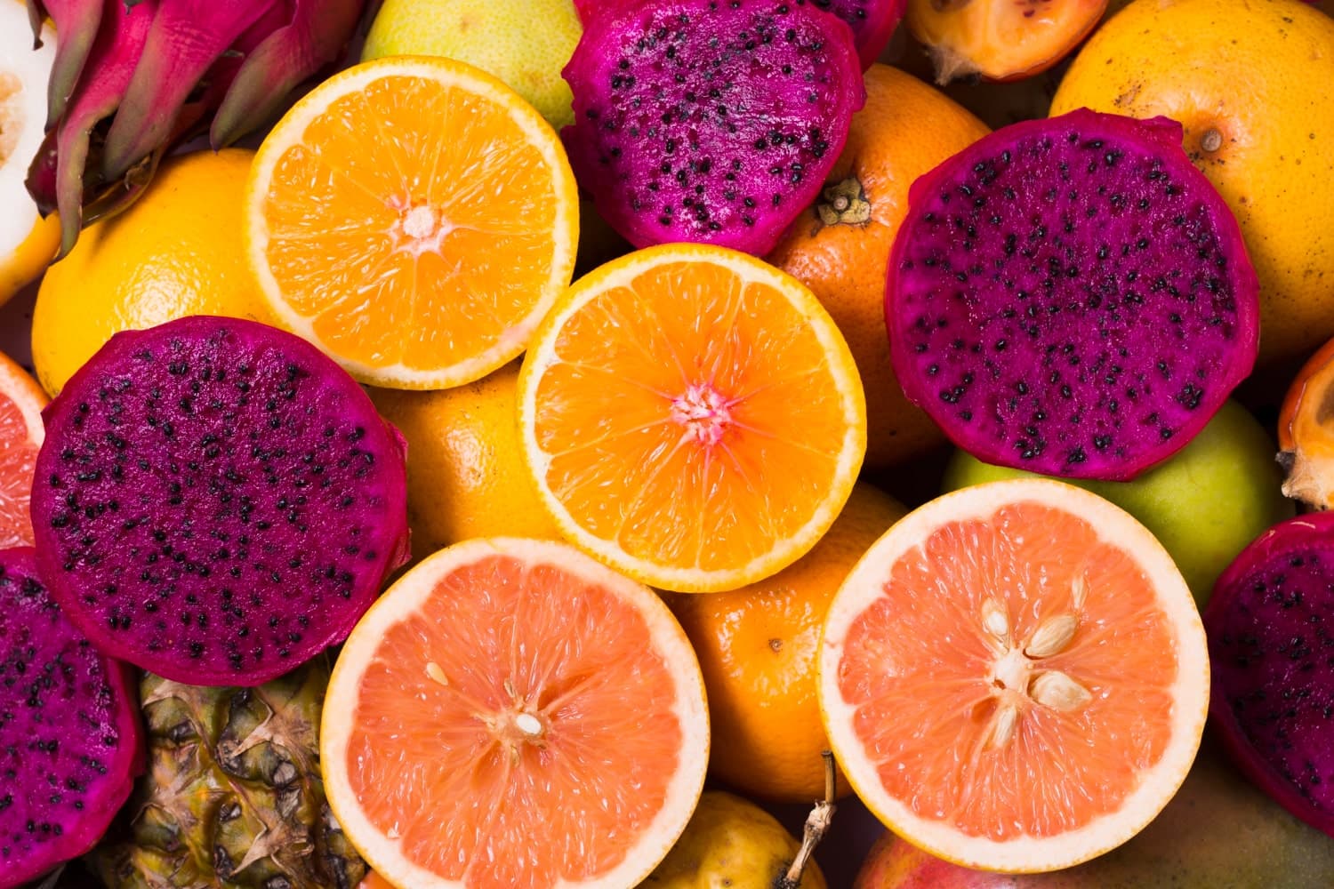 Complete Seasonal Fruit Guide 2024: When to Import Premium Fruits